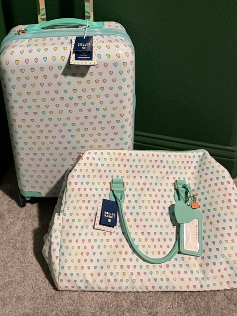 Mint condition roller rabbit travel set